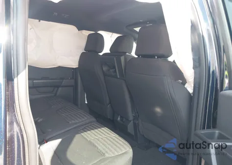 2023 Ford F-150 Xl z USA, uszkodzony, nr VIN 1FTEW1EP6PKD39540